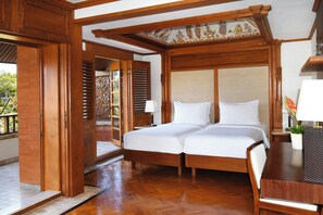 جناح - سريران فرديان منفصلان (Palace Club) | 1 غرفة نوم وأغطية فراش متميزة وميني بار وخزنة داخل الغرفة