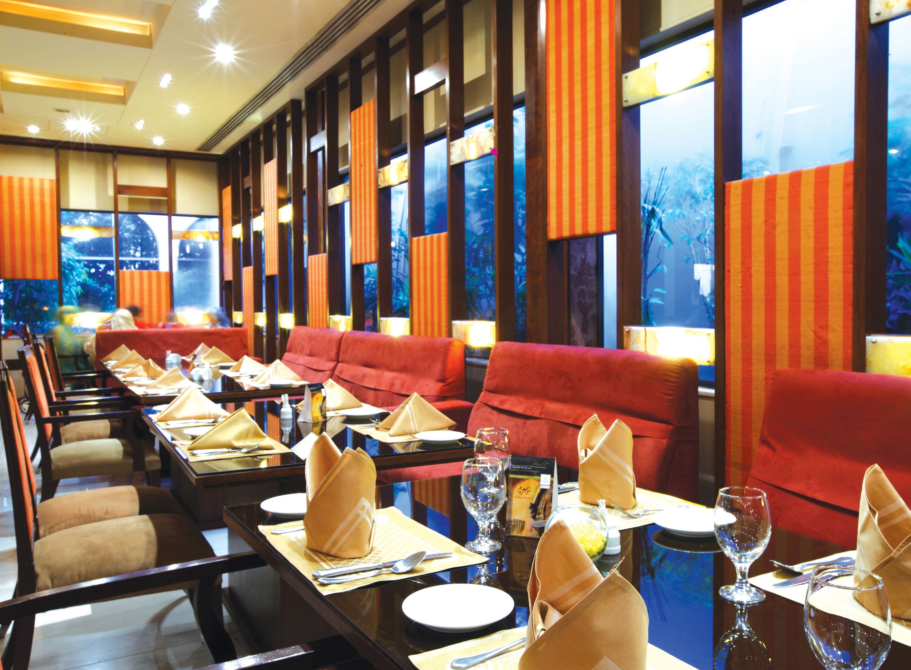 5 restaurants, breakfast, lunch served; local and international cuisine