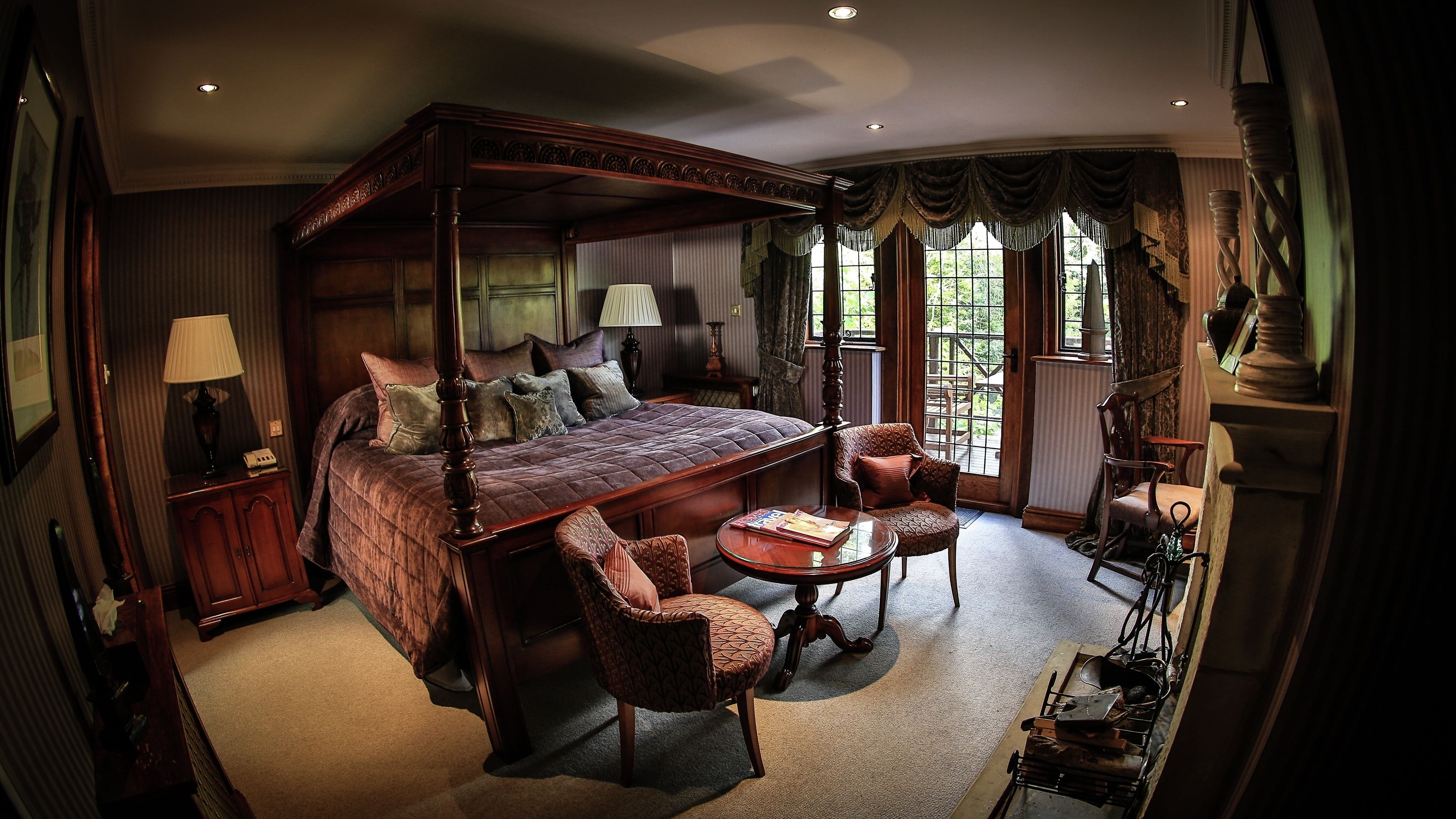 Photo - Langshott Manor