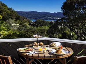 Breakfast, lunch, dinner served; al fresco dining 