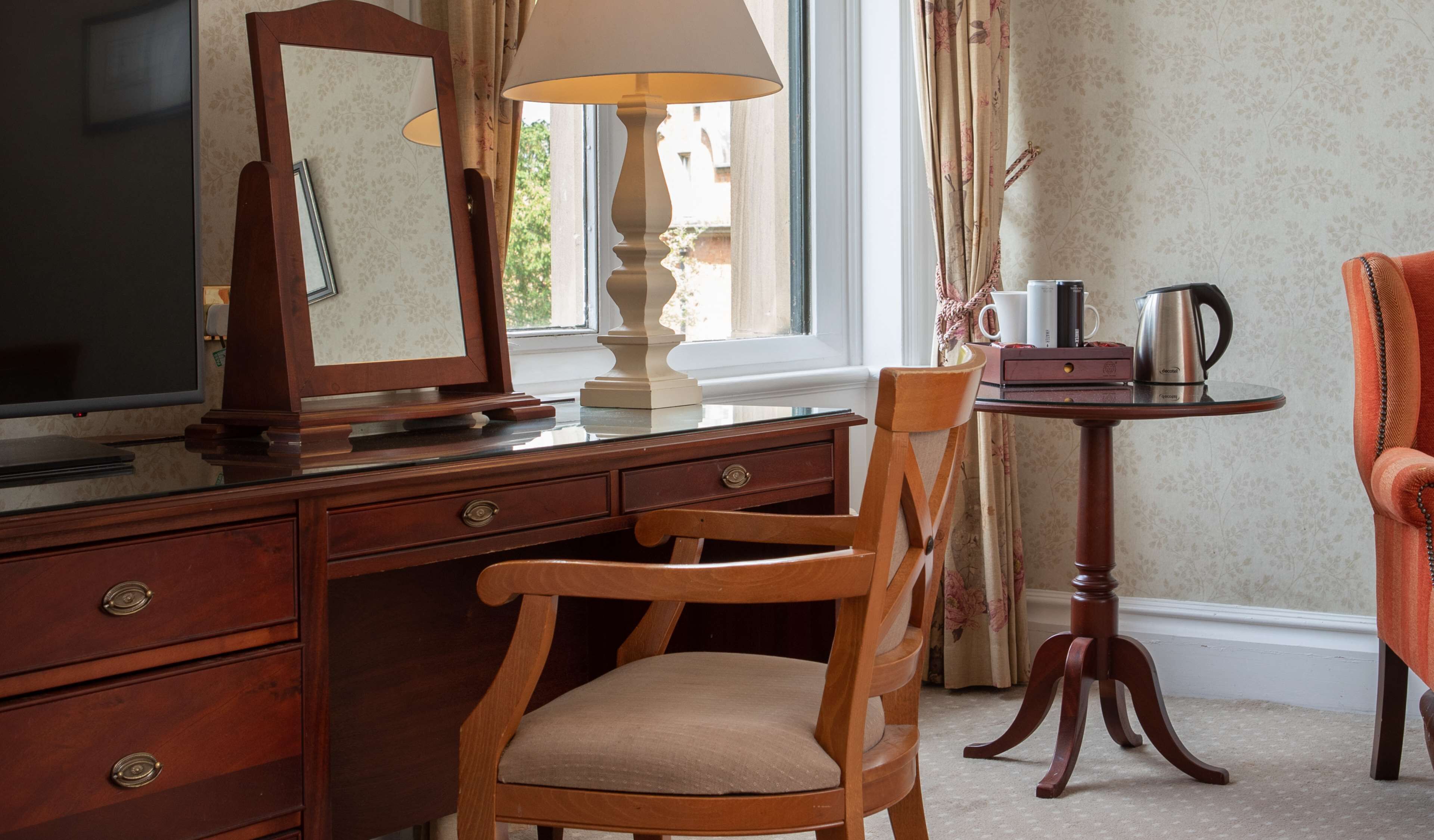 executive room, 1 double bed, non smoking | room amenity