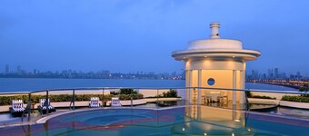 Hotel Marine Plaza Mumbai