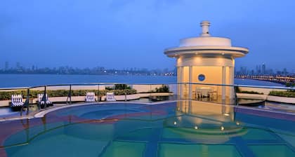 Hotel Marine Plaza Mumbai