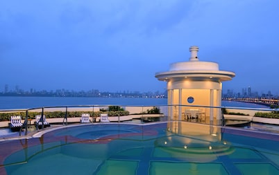 Hotel Marine Plaza Mumbai