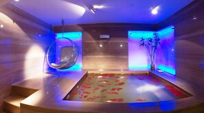Couples treatment rooms, sauna, steam room, body treatments - The Park Kolkata (Kolkata)