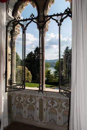 Executive Suite | Lake view