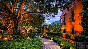 Traditional Room, 1 King Bed (Hacienda Guest) | Terrace/patio