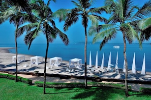 On the beach, beach towels