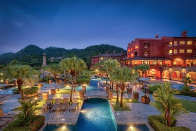 Los Suenos Marriott Ocean & Golf Resort