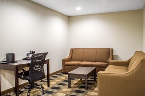 Premium bedding, desk, blackout drapes, iron/ironing board