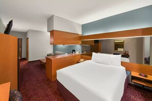 办公桌、笔记本电脑工作区、熨斗/熨衣板、免费 WiFi