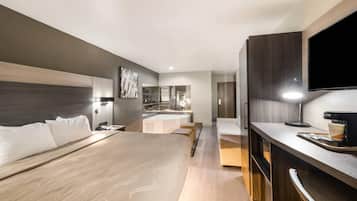 Down comforters, desk, laptop workspace, free cribs/infant beds