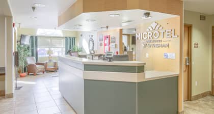 Microtel Inn & Suites by Wyndham Gulf Shores