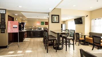 Free daily buffet breakfast