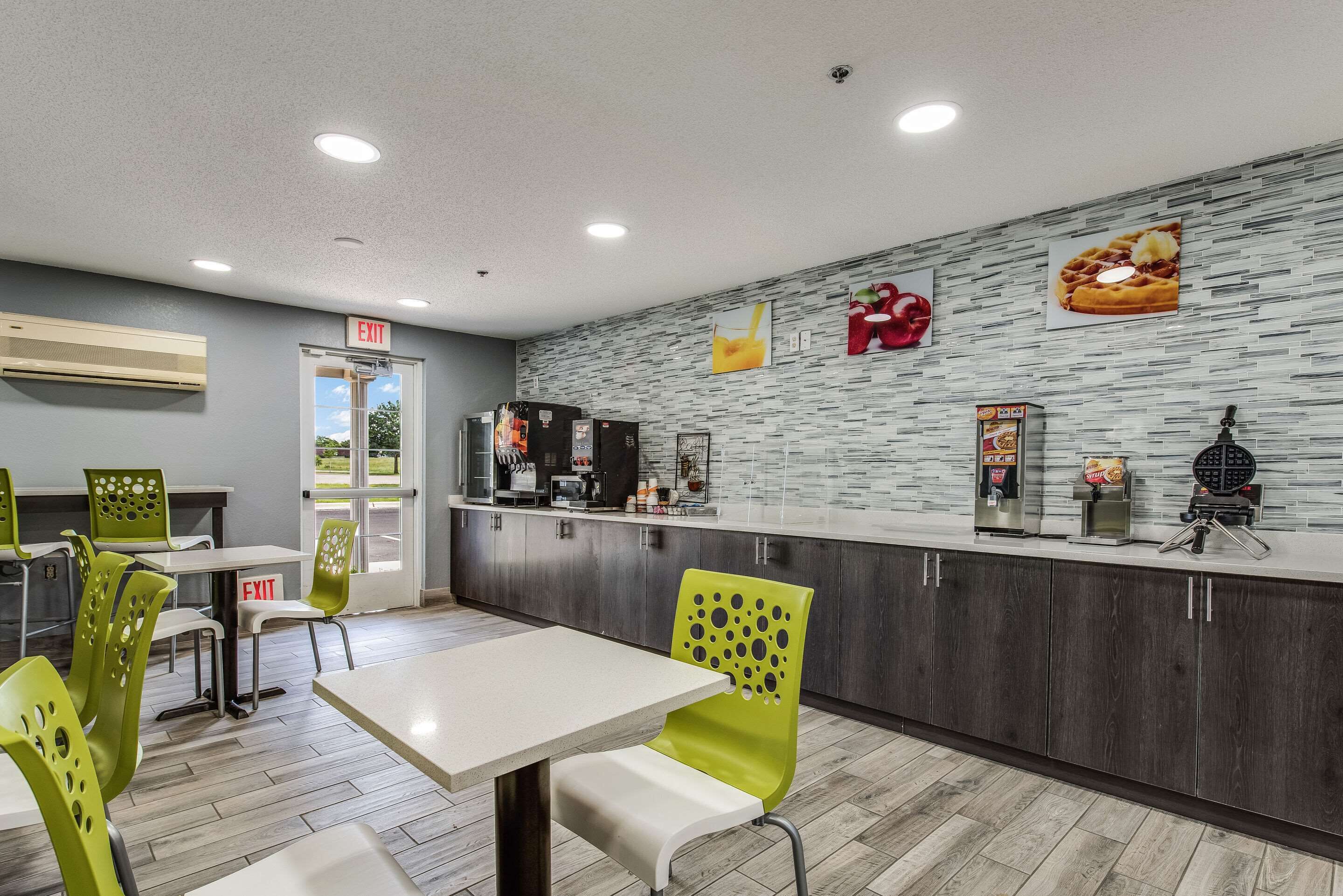 Petit déjeuner continental compris tous les jours