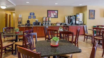Free daily continental breakfast