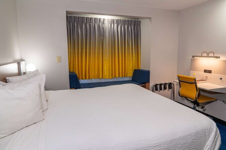 Microtel Inn Suites by Wyndham Pigeon Forge - Image 34