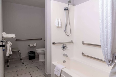 Microtel Inn Suites by Wyndham Pigeon Forge - Image 29