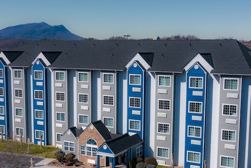 Microtel Inn & Suites by Wyndham Pigeon Forge