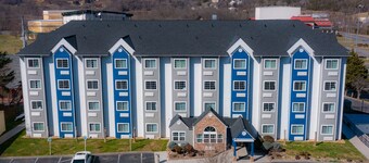 Microtel Inn & Suites by Wyndham Pigeon Forge