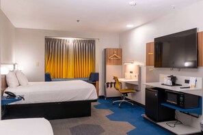 Deluxe Studio Suite, 2 Queen Beds, Non Smoking (No Pets)