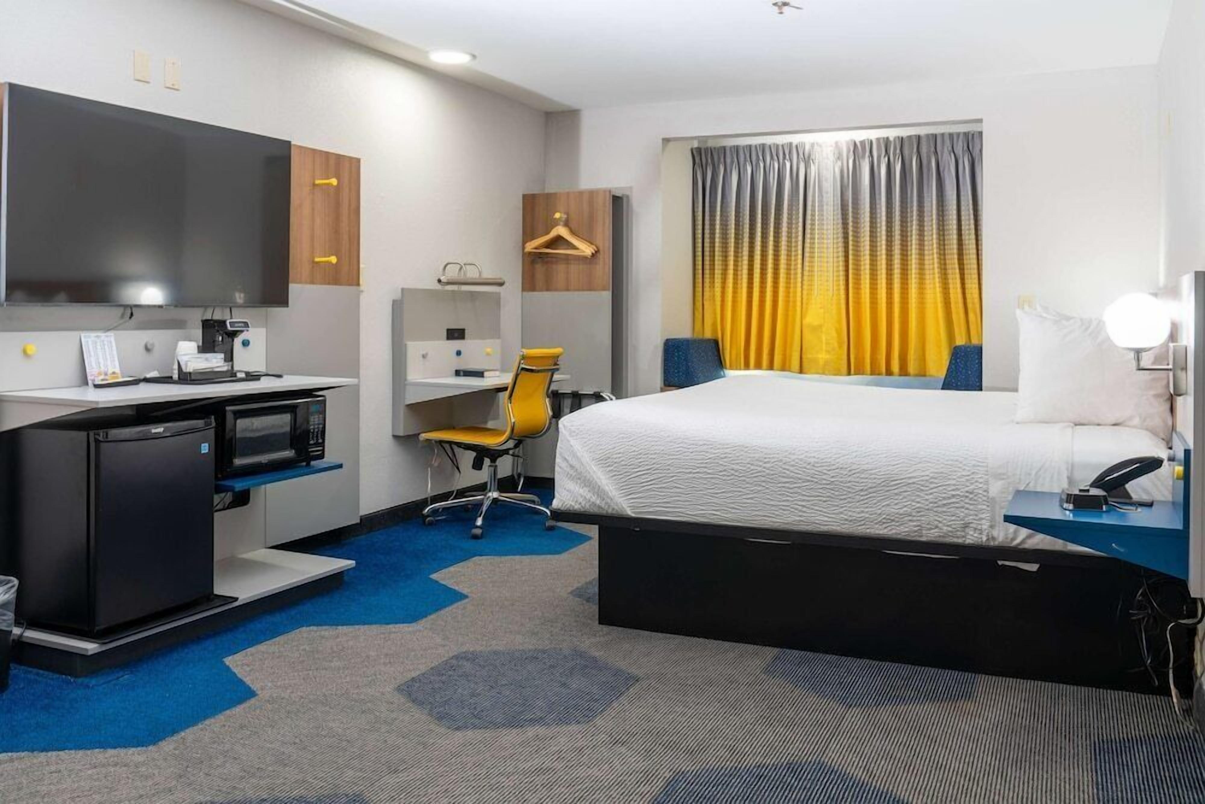 Pillow-top beds, in-room safe, desk, laptop workspace