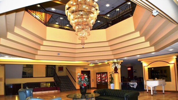 Reception hall - Copthorne Hotel Effingham Gatwick (Crawley)