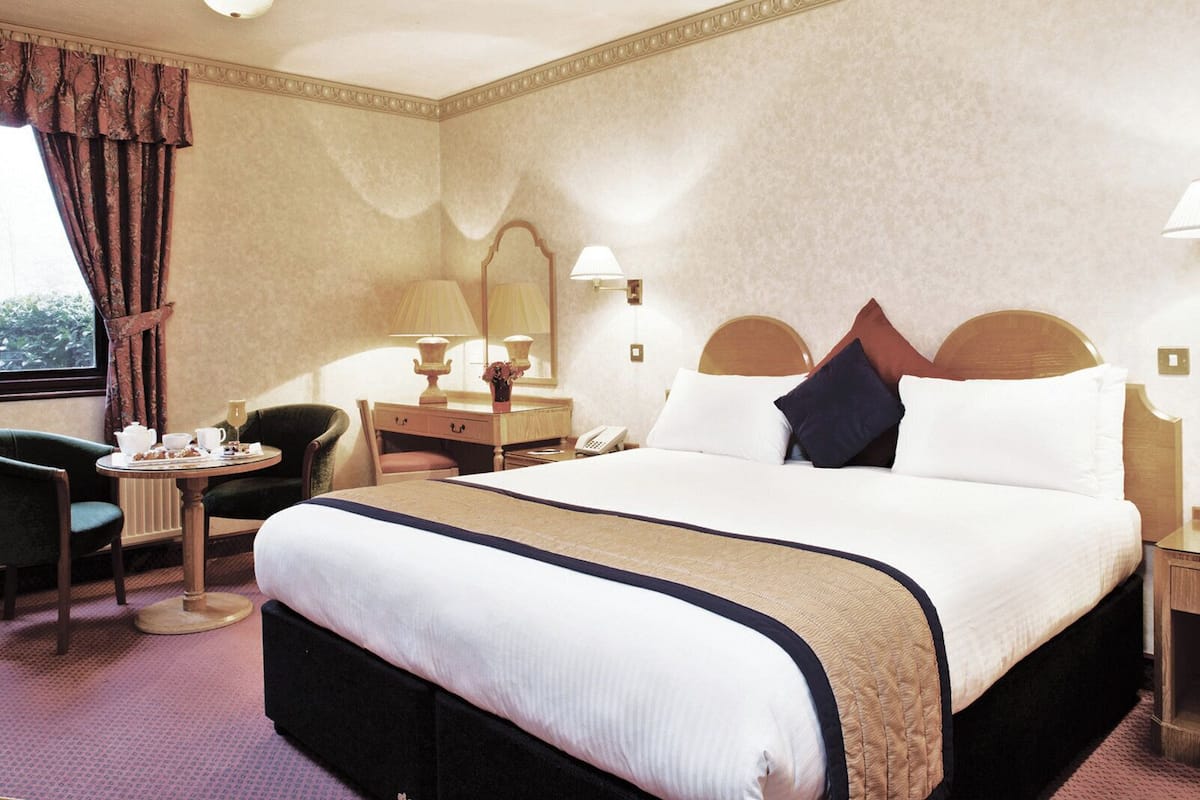 Standard-Doppelzimmer | Zimmersafe, Verdunkelungsvorhänge, schallisolierte Zimmer