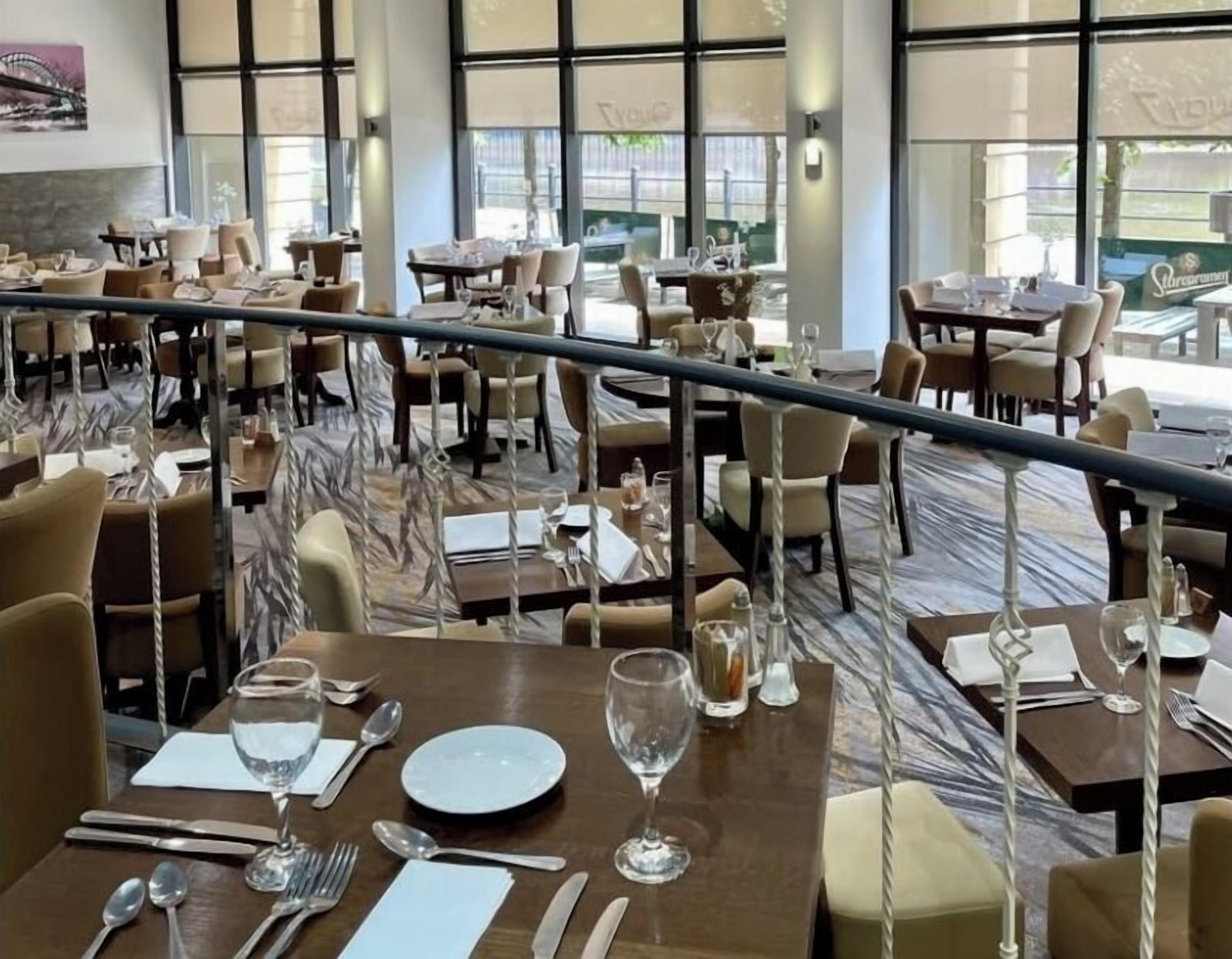 breakfast, lunch and dinner served