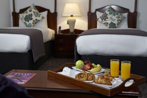 Club Twin Room | In-room safe, desk, blackout curtains, iron/ironing board - Copthorne Hotel London Gatwick (Crawley)