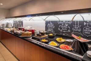 Daily buffet breakfast (NZD 35.00 per person)