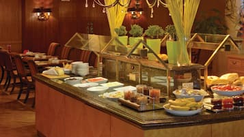 Takeaway-morgenmad hver dag (20.00 GBP pr. person)