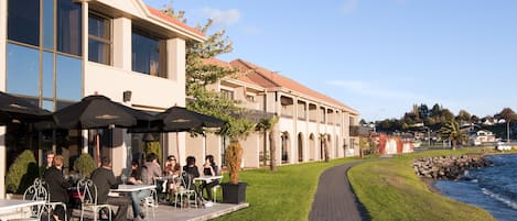 Fachada de la propiedad