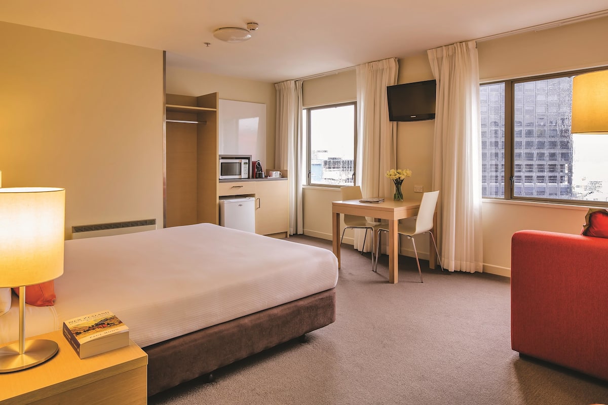 In-room safe, desk, laptop workspace, blackout drapes