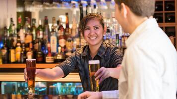 Bar (en la propiedad)