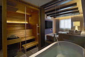 Newly Renovated Deluxe Suite with Private Sauna Non-Smoking (Dec 2025) | Bathroom | Combined shower/tub, hair dryer, slippers, bidet