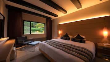 Ropa de cama de alta calidad y cortinas blackout