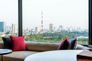 Premium bedding, minibar, in-room safe, laptop workspace