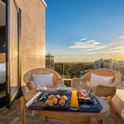 H10 Puerta de Alcalá 4* Sup