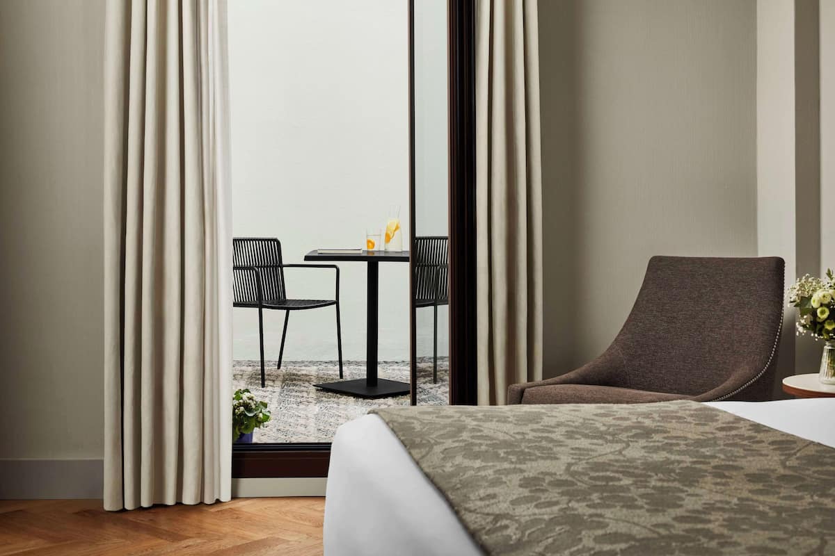 1 bedroom, minibar, in-room safe, desk