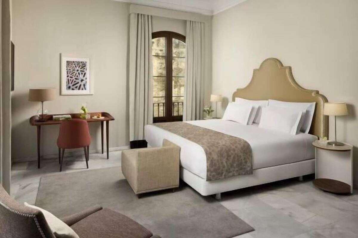 Minibar, in-room safe, desk, blackout drapes