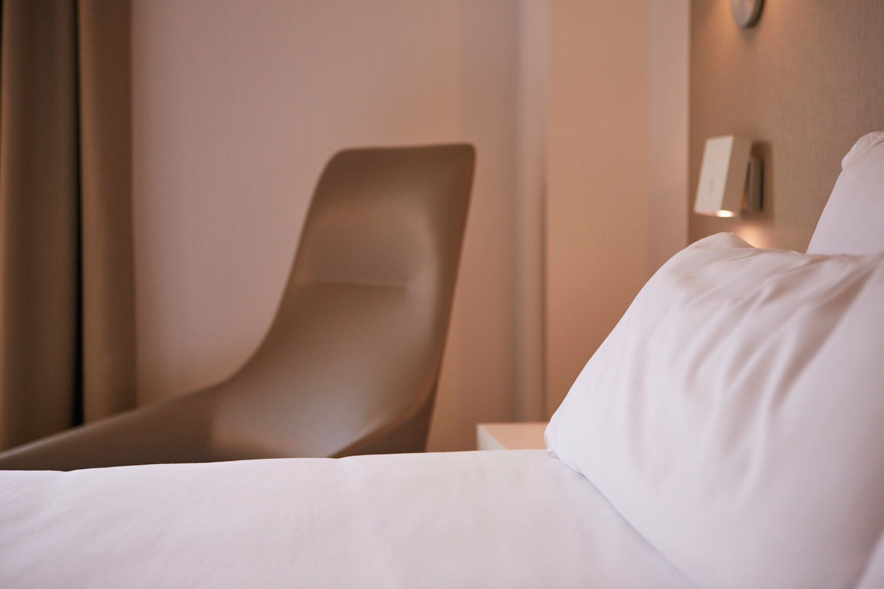 minibar, in-room safe, desk, blackout curtains