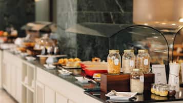 Dagelijks ontbijtbuffet (toeslag)