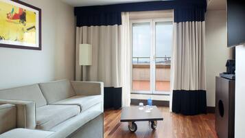 Minibar, in-room safe, desk, blackout drapes