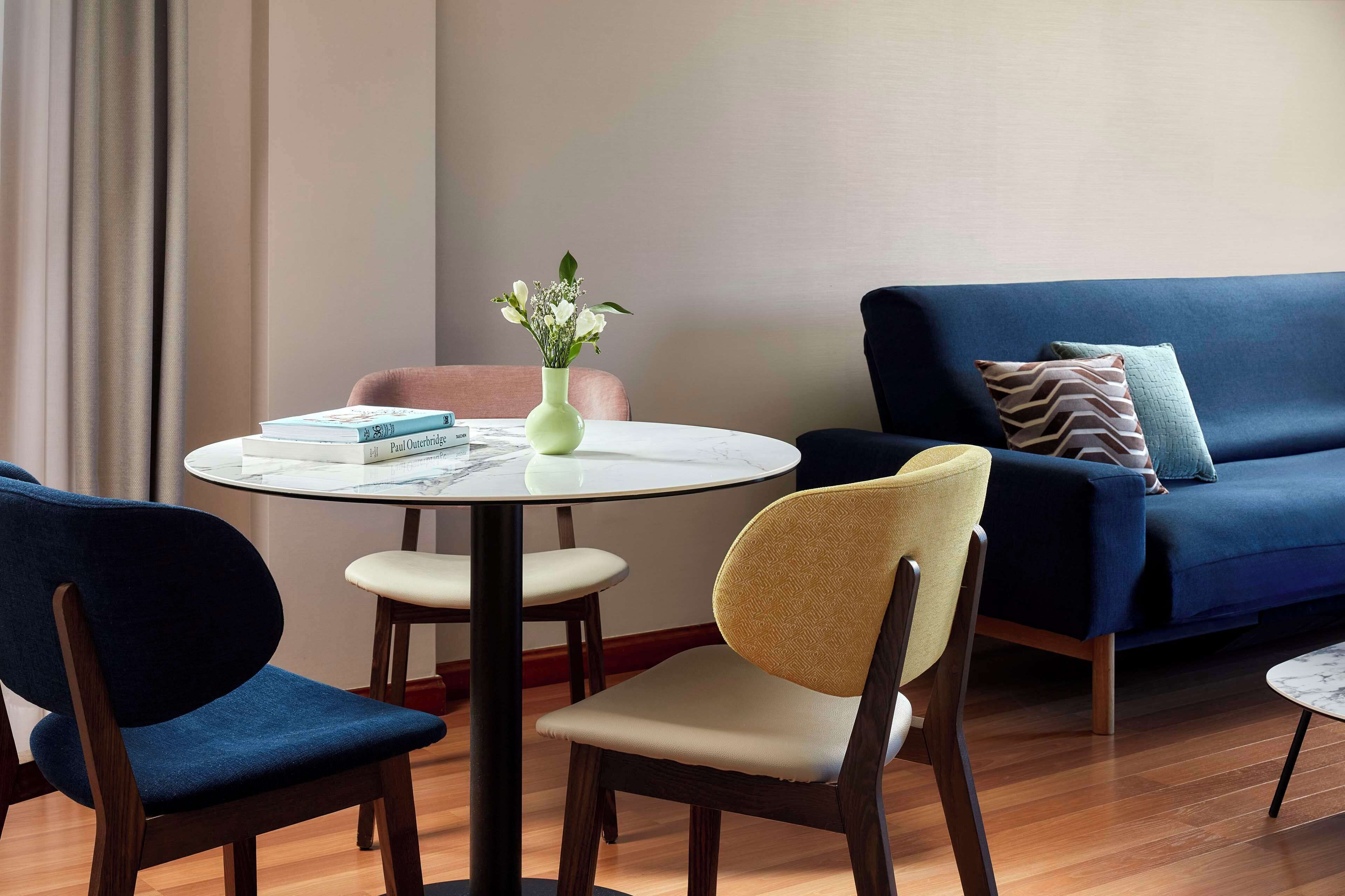 minibar, in-room safe, desk, blackout curtains