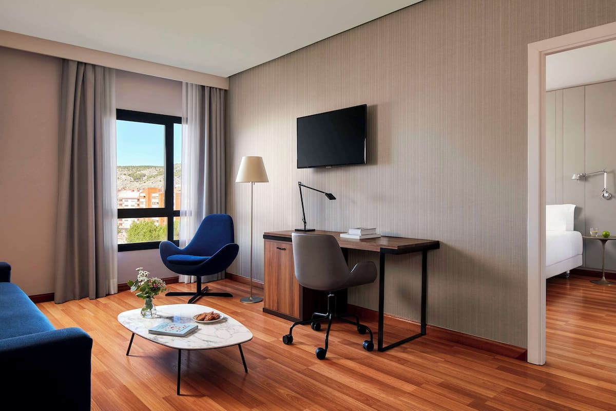 minibar, in-room safe, desk, blackout curtains