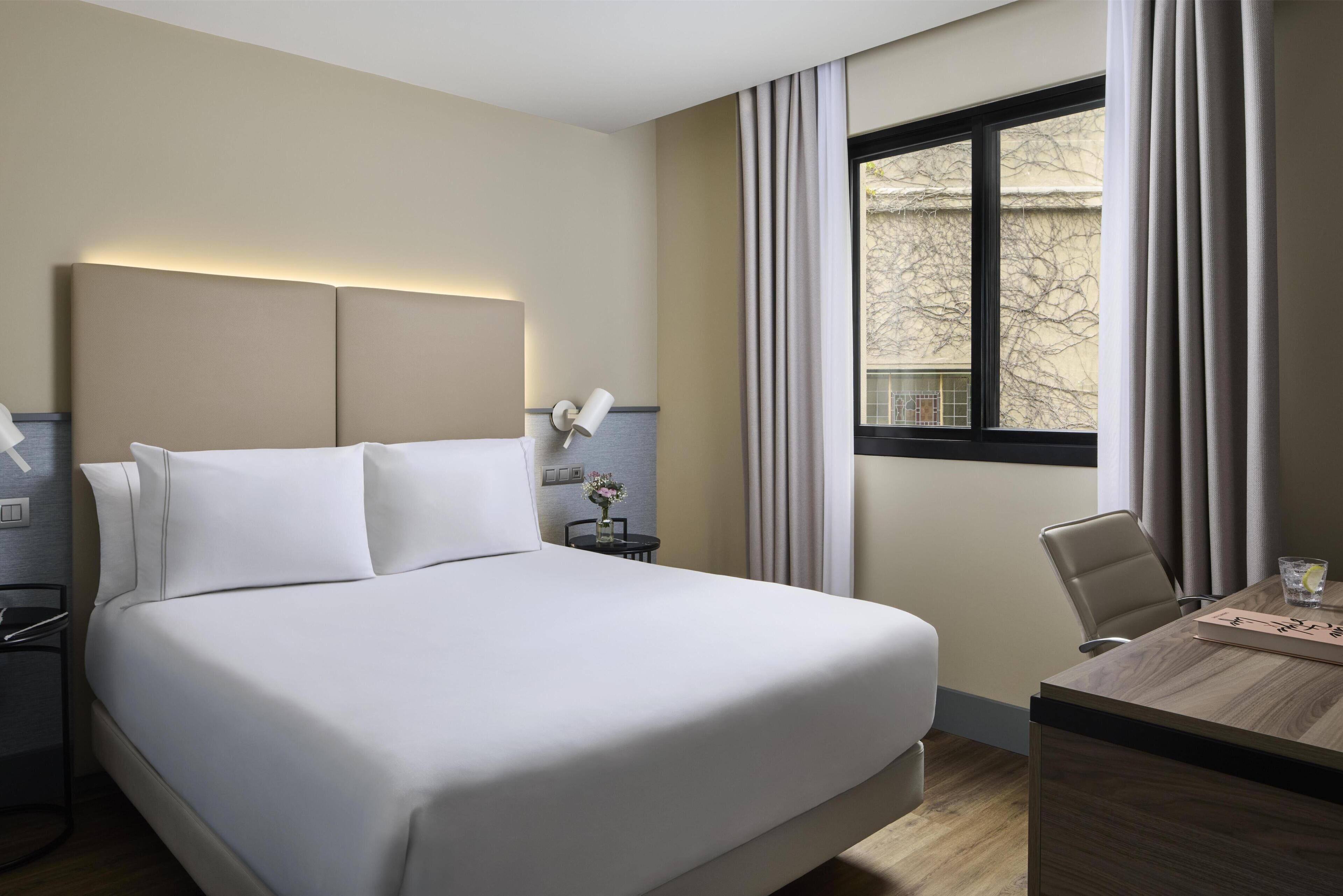 Minibar, in-room safe, desk, rollaway beds (surcharge)