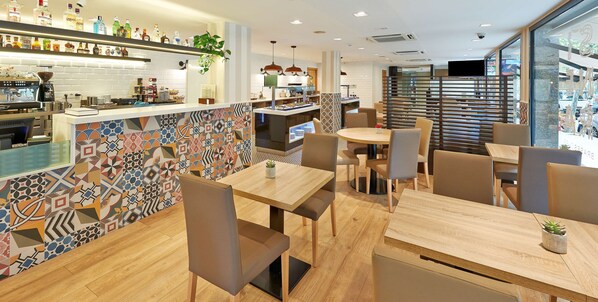 Bar (a l'allotjament)