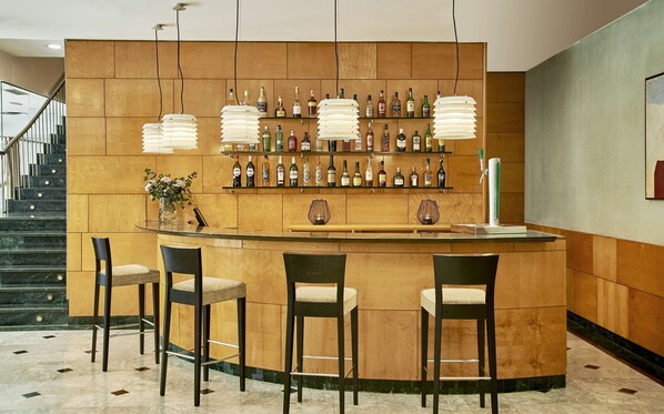 Bar (en la propiedad)