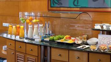 Dagelijks ontbijtbuffet (toeslag)